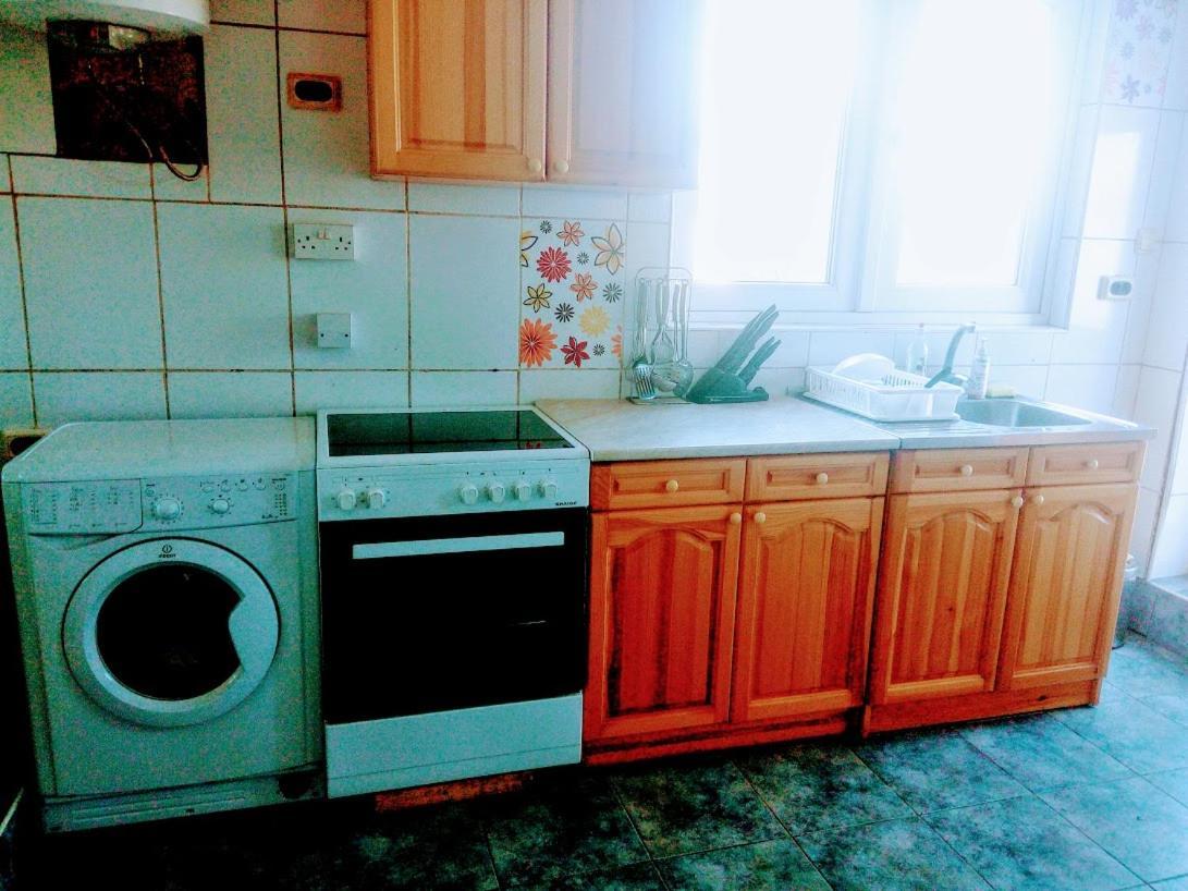 Гостевой Дом У Снежаны Provadiya Exteriör bild