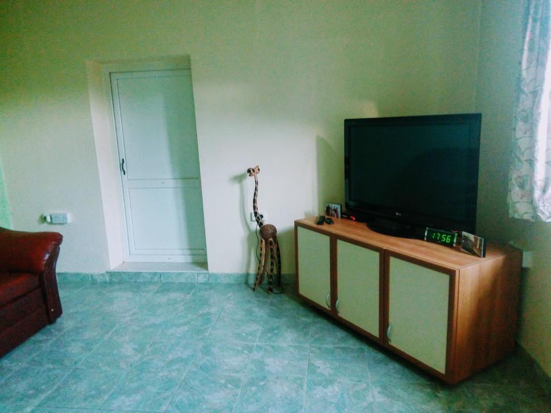 Гостевой Дом У Снежаны Provadiya Exteriör bild