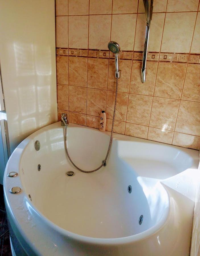 Гостевой Дом У Снежаны Provadiya Exteriör bild
