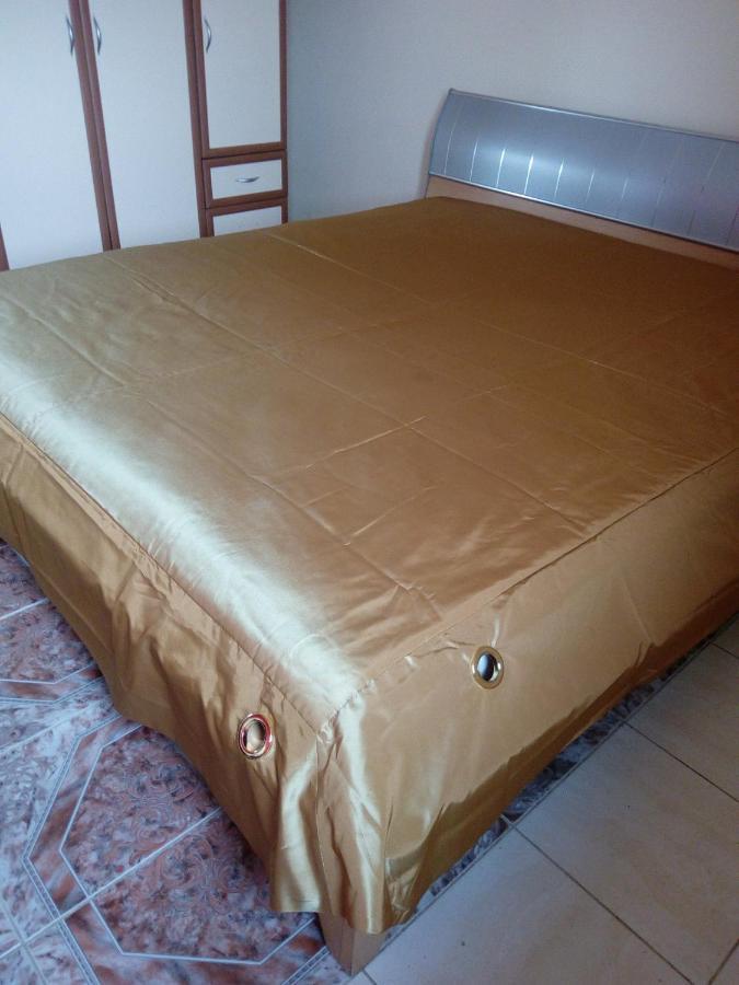 Гостевой Дом У Снежаны Provadiya Exteriör bild